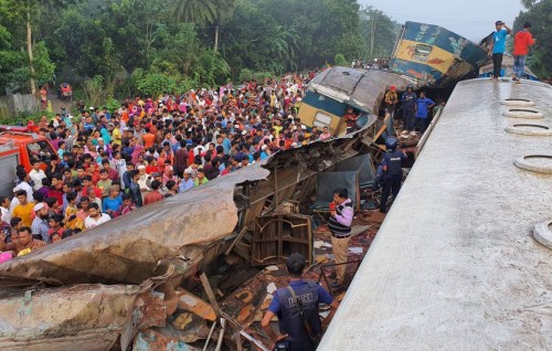 Bangladesh gai 2 reyleh  mudi arai 15 meehaku maruvehjje