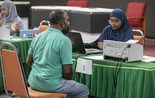 Mudhalu zakaathuge nisaabu anekkaaves dhakkofi