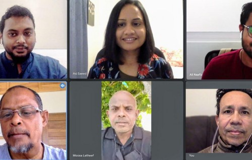 Dr. Ali Rafeeg aai Moosa Latheef adhi Hiriga iskoh thibe aa nooheh nerenee