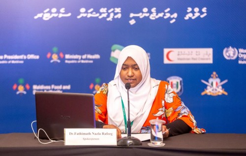 AstraZeneca vaccine ge furathama dose dheynee anna mahuge ekehge niyalah: Dr. Nazla