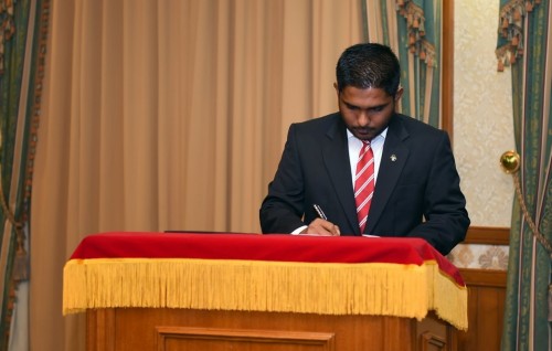 Ghaazee Faaizu kamah belevey meehehge audio eh leakve, nazaahaiytheri kamaa medhu suvaalu ufahdhanee