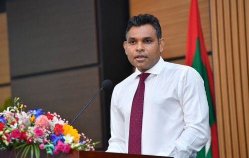 Dhe dhuvahu dhathurufulhehgai Naibu Raees maadhamaa Thiladhunmahchah vadaigannavanee