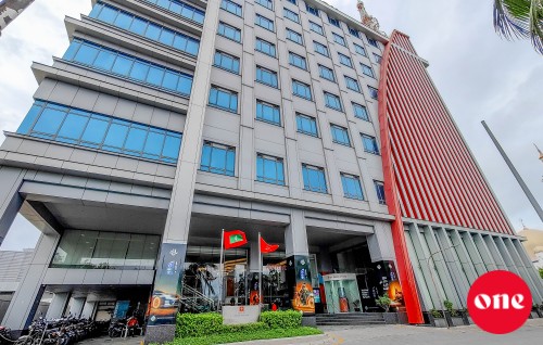 Dhiraagu ah midhiya aharu 2.8 billion rufiyaa ge aamdhanee eh, saafu faidhaage gothugai 945 million rufiyaa