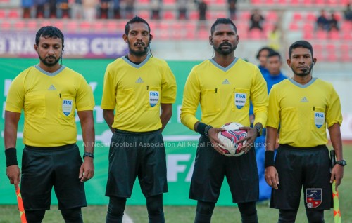 Reethi manzareh, Bhutan aai Laos match medhukandaalee dhivehi referee in roadha veellumah!