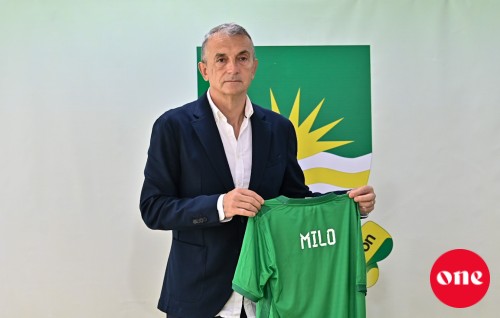 Maziya ge aa coach akah Asia ge thajuribaa bodu Bosnia ge Milomir