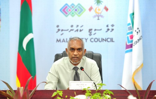Hiyaa flat thakun kuli negun fas kurumah muizzu govaalavvaifi