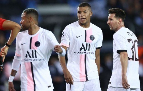 Gadhafadha PSG ah point eh, Liverpool in fahathun arai AC Milan balikoffi