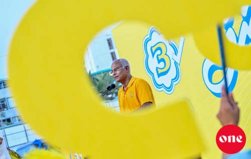 One Photo: Raees Solih ge campaign ninmumuge harakaai