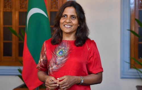 burakoh ulhunas aailaa ah vaguthu dhinun muhinmu: First Lady