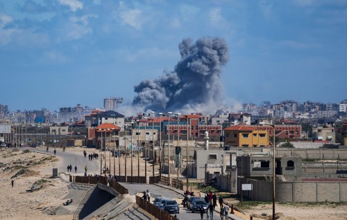 Hamalaa badhalukurun huttaalumah Hamas in ehbas vehje