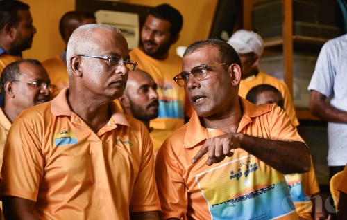 Raees Nasheed ge bodu thuhumatheh Raees Solih ah: Sifain haaziruviya nudhee sihrru kuran thiya ulhuhvvanee kon kamehthoa?