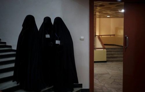 University thakugai anhenun kiyavaidhinumaai kiyavan dhiun Taliban in manaakoffi