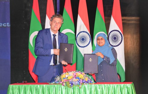 Addu bin hihkkan Netherlands ge kunfungyakaa havaalu koffi