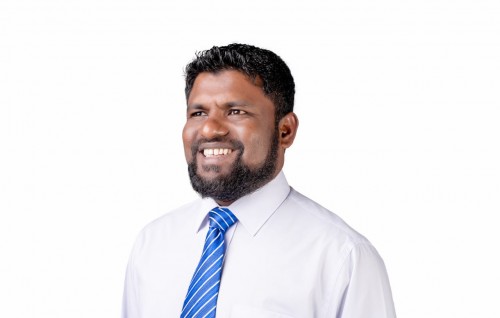 Dhiraagu ge board ah kureege Majlis Member Abdullah Abdhuhraheem
