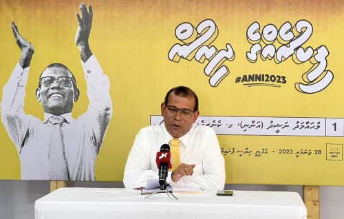 Meehun thibee Raees Solihaamedhu hithhamanujehifai, 60 percent in primary kaamiyaabu kuraanan: Nasheed