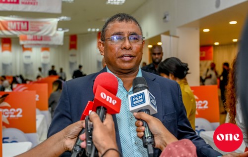Fathuruverikamah mi aharu dhimaavi enme bodu gonjehumakee flight thakuge aguboduvun: Minister