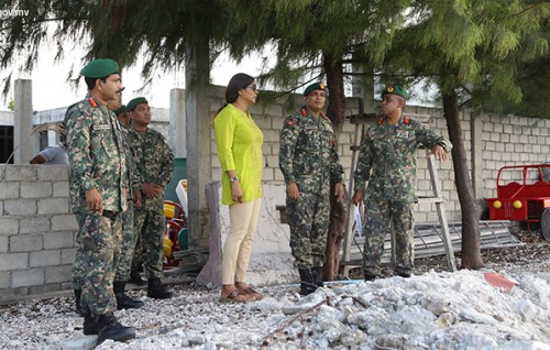 Uthuru Thilafalhaa gulhey gothun dhekevey 20 million dollar ge rishvathuge mahsala thahugeehu koh balan dhifaaee baarun govaalaifi