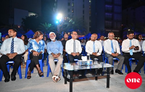 Nasheed aai Democrats ge hurihaa member inn MDP aa gulhen ninmaifi