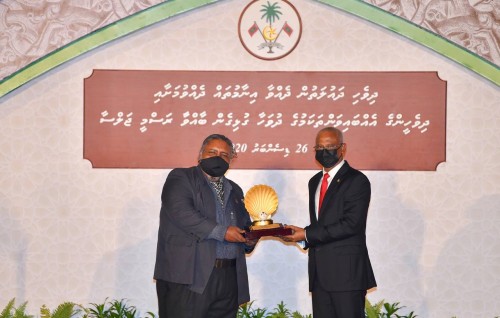 President announces new National Award for those with over 35 years of national service