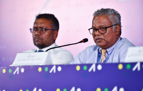 Atoll council thakah ihuthisoas eh neiy,  aee resource center eh :Niyaz