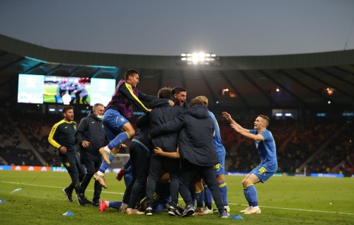 EURO 2020: Fahu vaguthu Sweden hiyydhathi kan, Shevchenko ge Ukraine thaareehee quarter akah