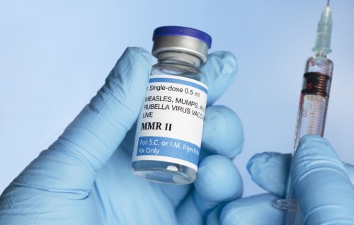 Maadhamaa in feshigen measles adhi rubella ah vaccine dheyn fashanee