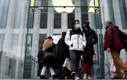 Apple shuts three stores in US, Canada after rise in COVID-19 cases