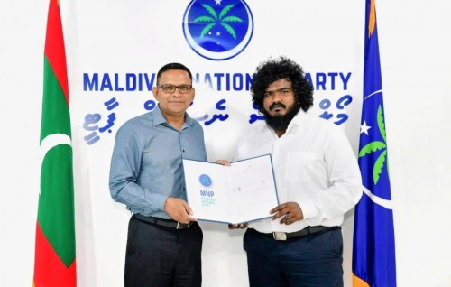 Adh. Dhihdhoo Councilge by-election MNP in kaamiyaabukohffi