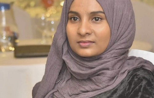 Women icon ge 2 award eh MMC ge Director General Muna ah