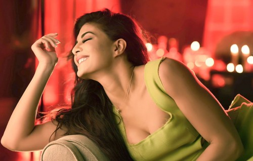 Jacqueline Fernandez Priyanka ge 7 crore ge geyah badhalu vehjje