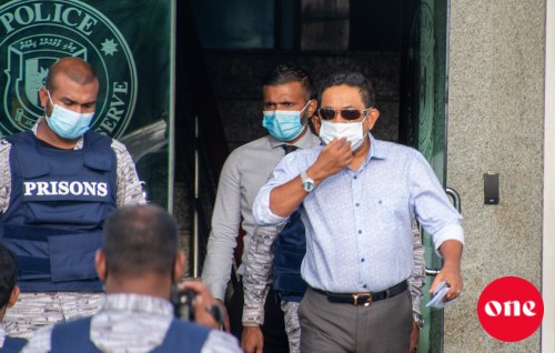 Adheeb aai, Ziyath aai, Siyaam himeney gothah Raees Yaameen aa dhekolhah 86 hehkkeh dhaulathun husha halhaifi