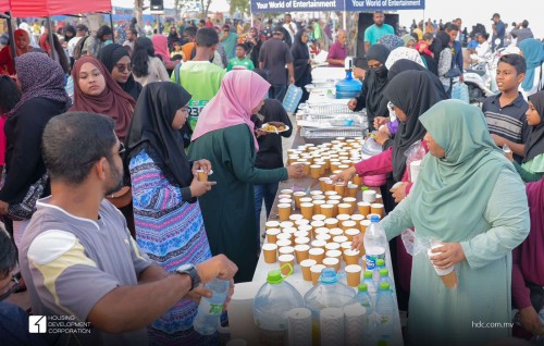 HDC in roadhayah thayyaaruvumuge gothun gina harakaaiythakeh