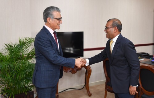 Nasheed ah dhin hamalaa ah fund kuri meehun hoadhan thahugeegu ithurah fulhaa kuran jehey: Abbas