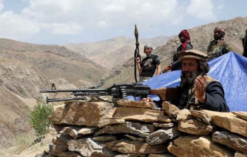 Taliban surround Afghan city as commandos launch counterattack