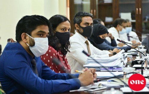 #OnePhoto : Majilis ge gaumee tharahggee aai tharikaige committee ge bahdhaluvun