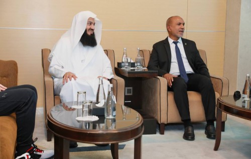 Mufti Menk Raajje vadaigenfi