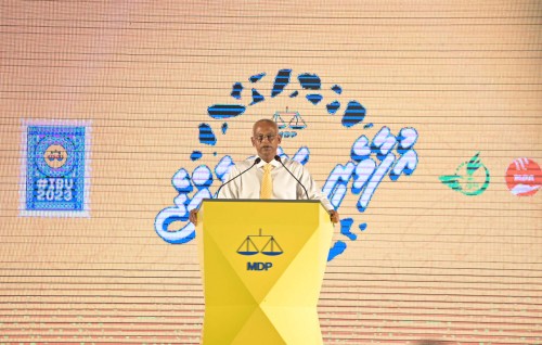 Anna dhauruge enme muhinmu amaazakee zuvaanunnah, aa jeelah furusathu hulhuvaalun: Raees