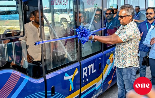 ONE Photo: Villimale' gai bus ge hidhumaiy feshun