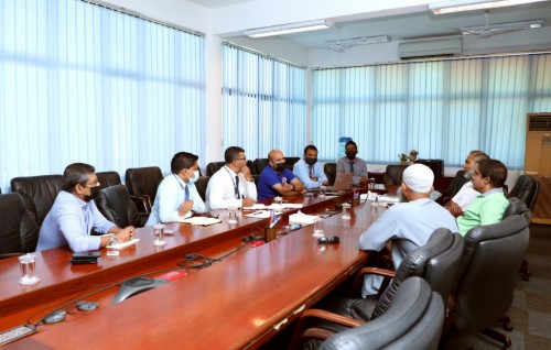 Raajje ah cruise liner thakaai yacht thah genna agent inge kanboduvun thah MPL aa hissaa koffi