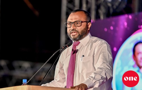 Minster Shaheem ge furathama ninmevun: Thinadhoo islaamee marukazu IUM ge campus akah badhalu kurun