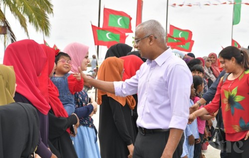 President concludes trip to Raa Atoll