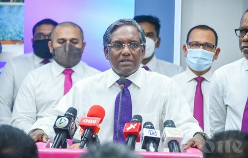 Qasim ge running-mate akah hamajassan ulhey vaahaka Raees Waheed dhogukurahvaifi