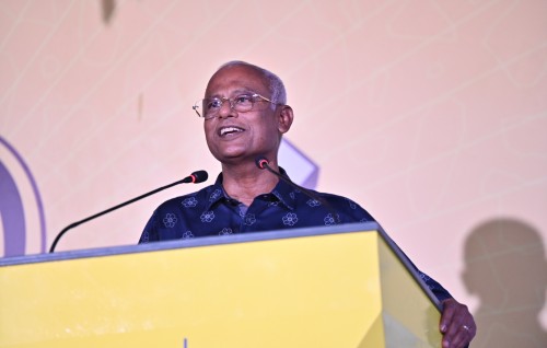 SDFC inn dhookuri ''Covid viyafaari'' loan inn interest kandaalai, muhdhathu ithurukuran ninmaifi