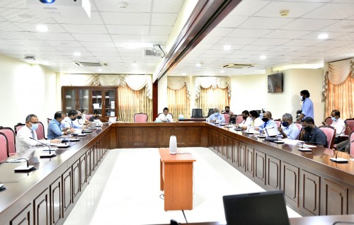 Bodu hiyaanaathuge massalaigai mihaathanah 13 faraathakah dhauvaakuran vanee fonuvaafai: Committee