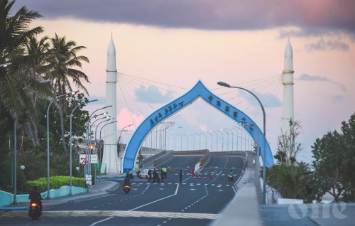 2 cycle jehi accident ve 2 meehakah faruvaadhenee