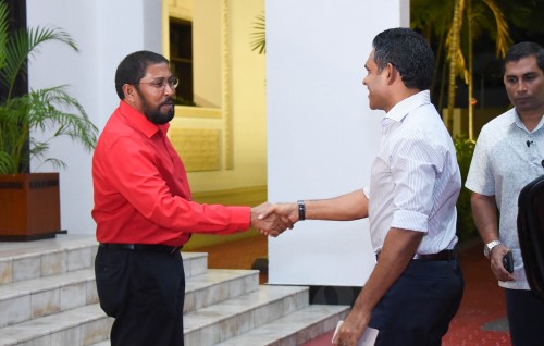 Qasim Faisal ah: Raskamugai huhttas salaan jahan gengulhunu naashigandumathin handhaan nahthaanulaa