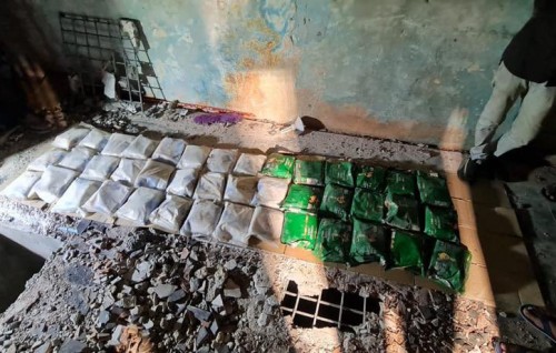 42 kilo ge drug massala: Thuhumathu kurevey emme iss meeha hayyaru koffi