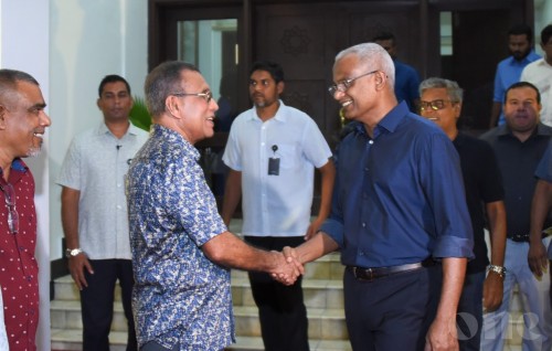 Afeef, Raees Solih aa bahdhalu kuravvaifi
