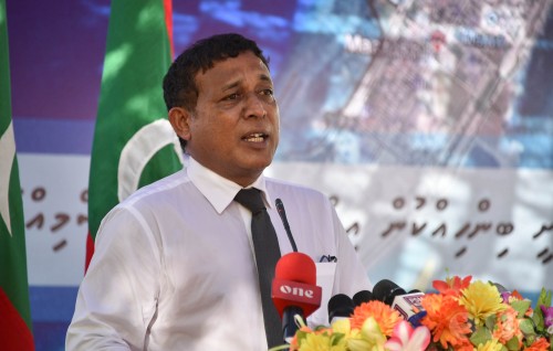 Hihkkaa binthakun konmeves vareh Raajjeyge hurihaa rayyithunah dheyn hulhuvaalun rangalhu: Aslam