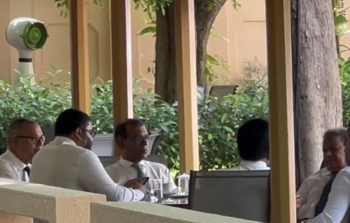 Kuda dhashugai Nasheed aa eku mashvaraa kurumah fahu maadhamaa idhikolhun Majilis thalhumah vannan nimmaifi